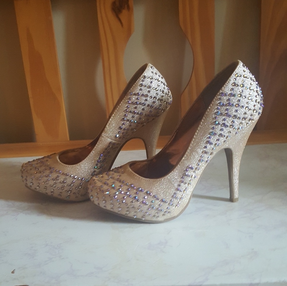 Gold Pumps Heels Shoes w/AB rhinestones