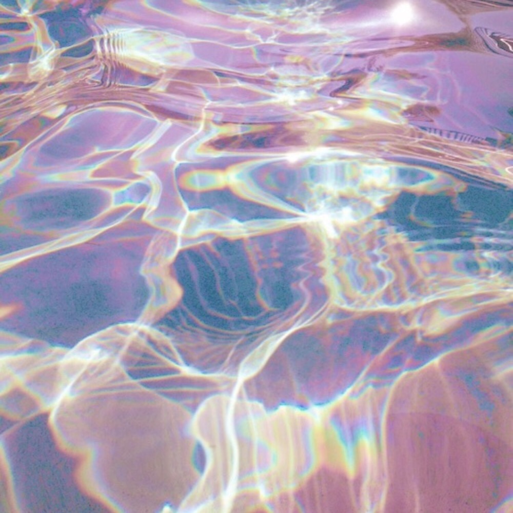 Meet your Posher, Alexia