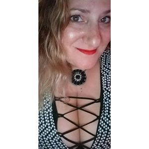 Meet your Posher, Cindy-jean