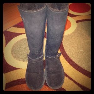 Women's size 10 Bearpaw UGGS