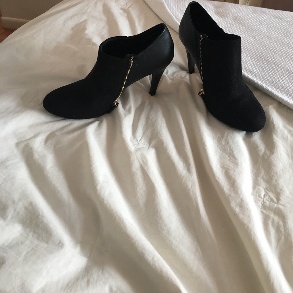 Black heels