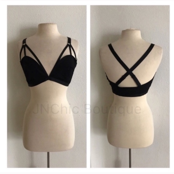 🆑LAST ONE! (Plus) Strappy bralette - Picture 2 of 5