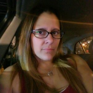 Meet your Posher, Alissa