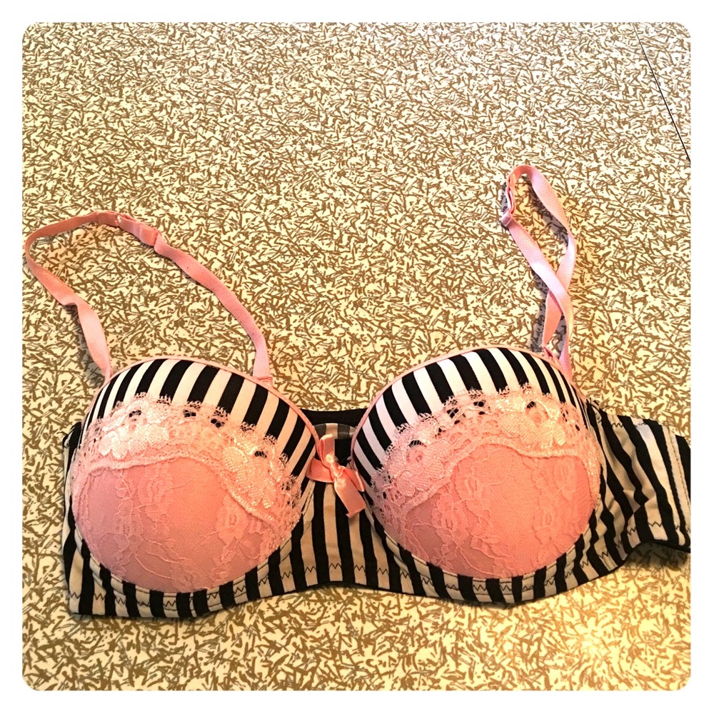 Pretty bra