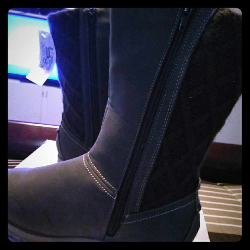 Muk Luks Women's boots