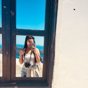 Meet your Posher, Kira