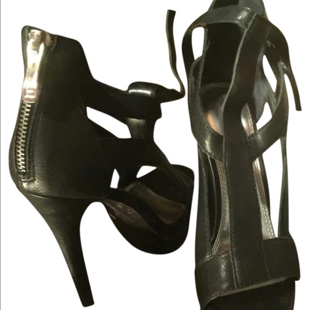 Bebe leather strap up