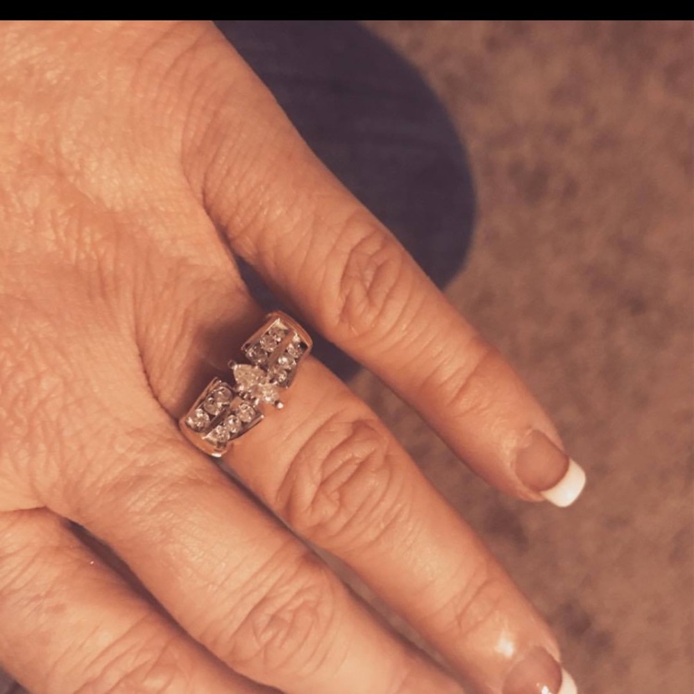 Meet your Posher, Abbi