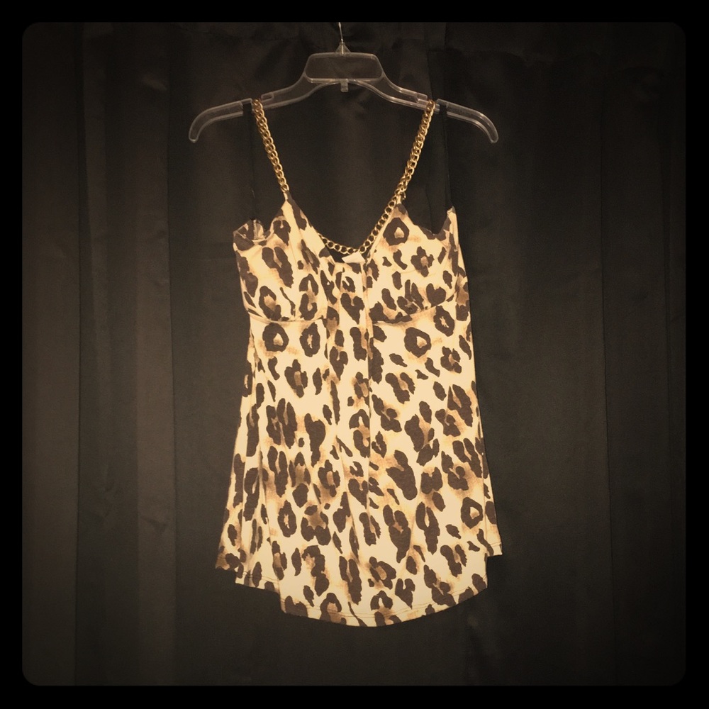 Body Central size LG cheetah/leopard print tank