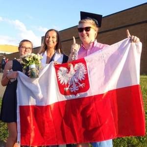 Meet your Posher, Izzy