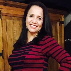 Meet your Posher, Ana