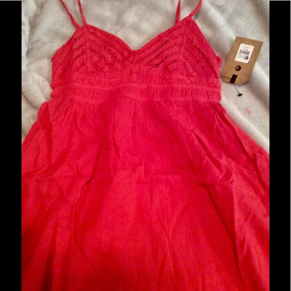 Billabong Dresses & Skirts - NEW IN PACKAGE. BILLABONG MAXI DRESS