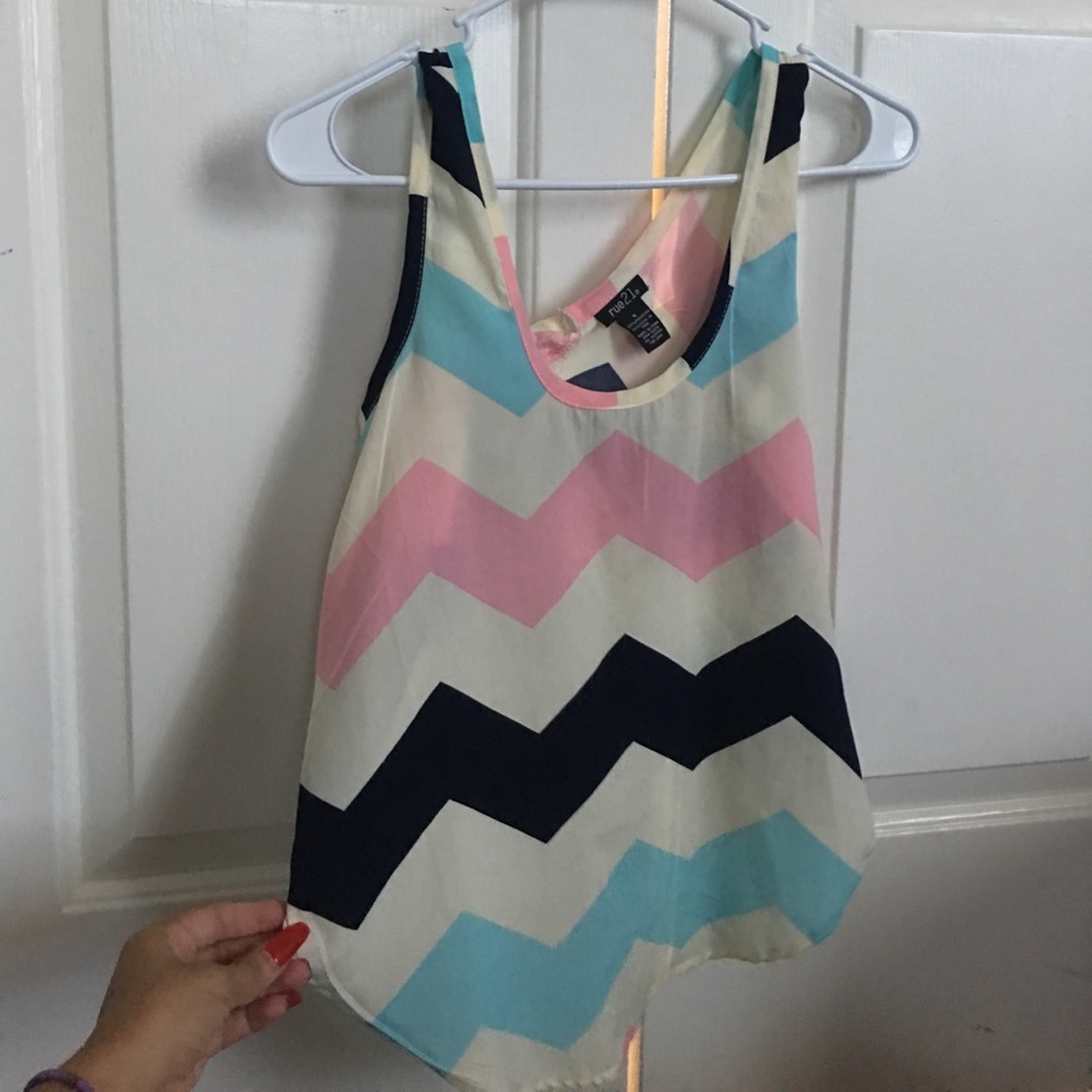 Chevron Shirt Bow in Back
