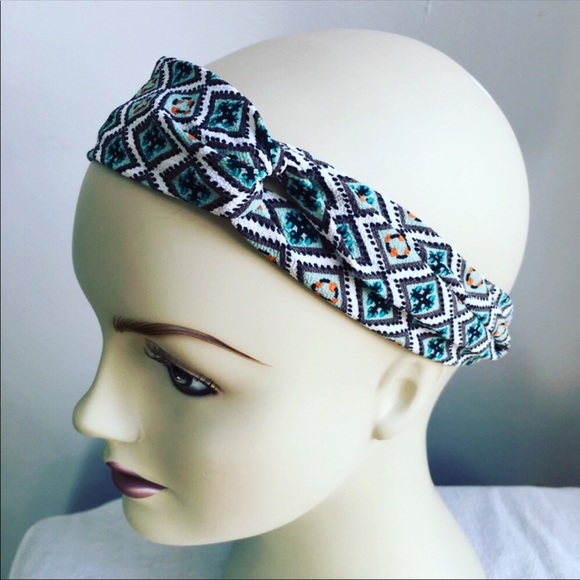 Accessories - NEW Blue & Teal Print Stretch Headband