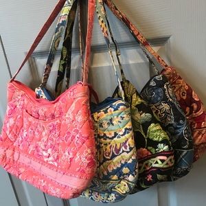 VERA BRADLEY HANDBAG