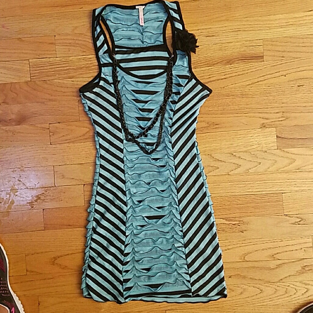Women dress