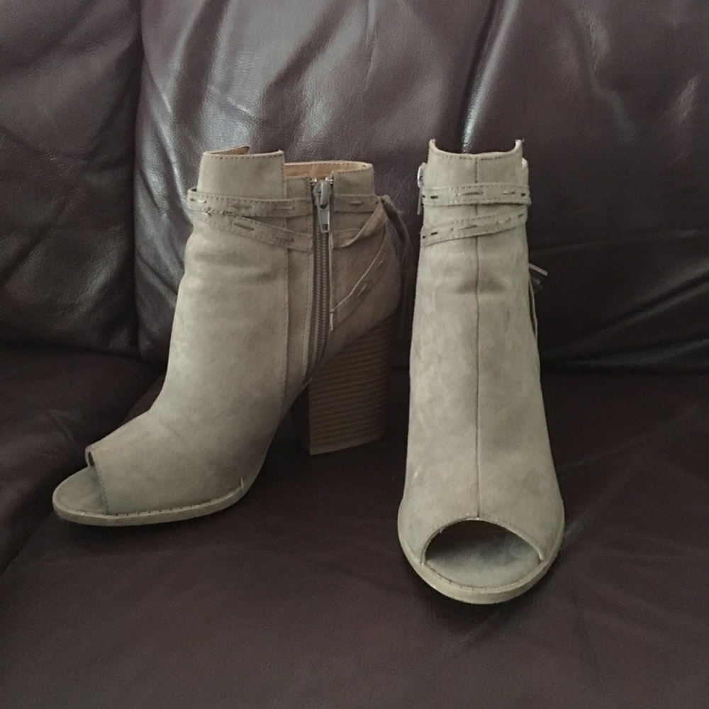 Booties - Picture 3 of 3