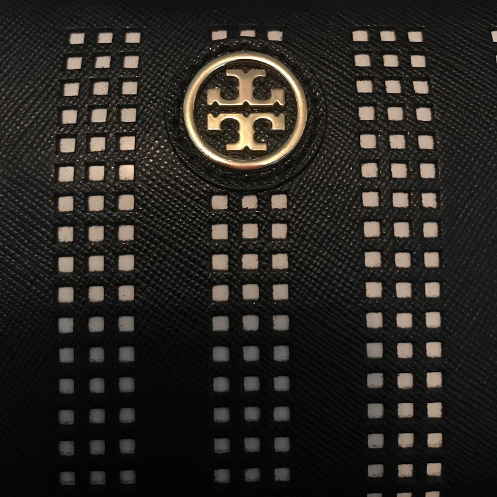 Tory Burch Wallet - Picture 4 of 4