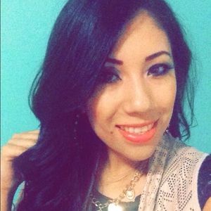 Meet your Posher, Magali