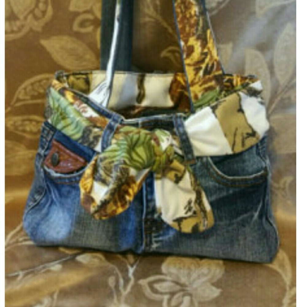 HANDMADE WHITE CAMO JEAN PURSE