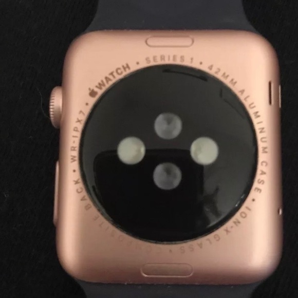 Series 1 apply watch - Picture 3 of 3