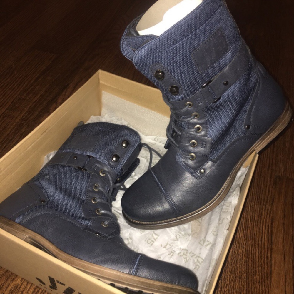 Pair of blue leather combat boots for Men