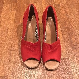 RED TOMS WEDGES