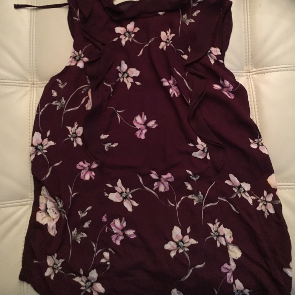 Sleeveless blouse