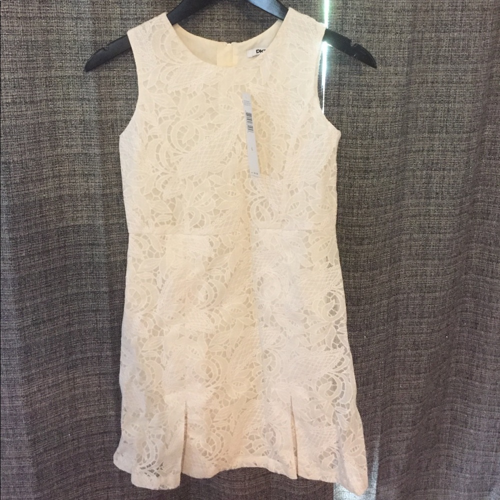 DKNY NWT Girls Large Lace dress