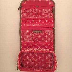Stella and Dot Red Jewelry or Make up holder