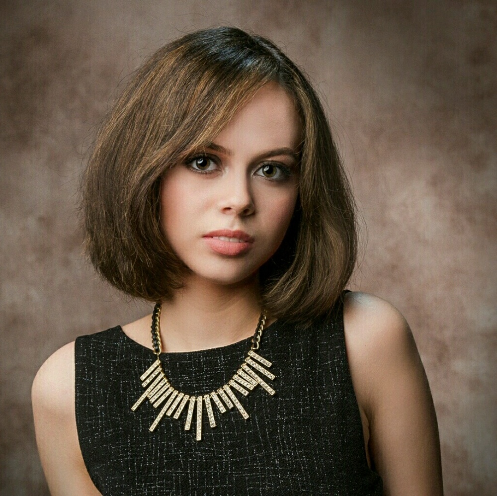 Meet your Posher, Pamela