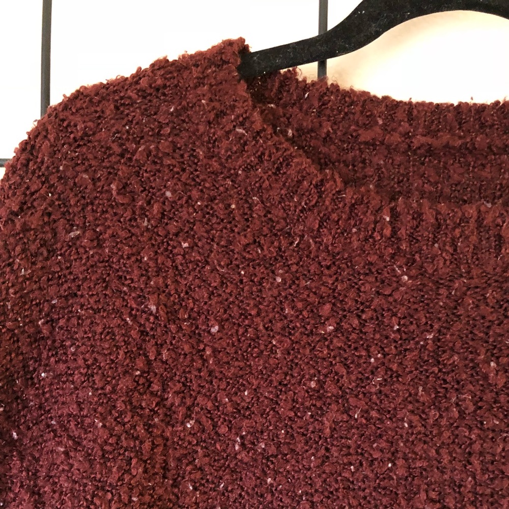 Maroon sweater