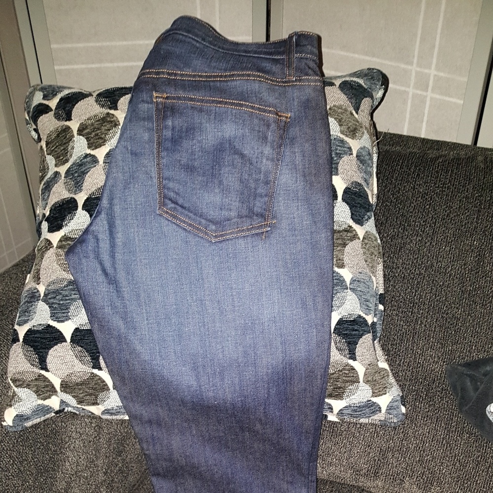 4 Pairs of Designer Jeans Retail $600