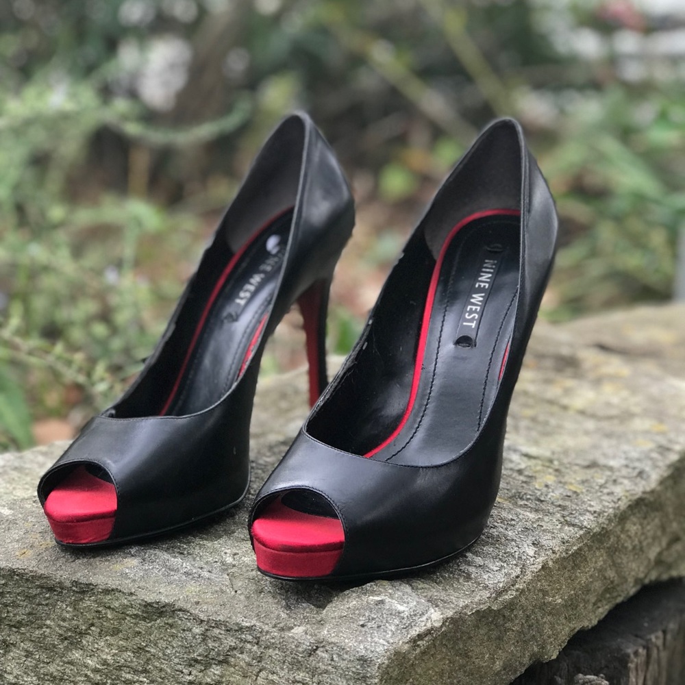 NINE WEST peep toe pumps with RED SOLE