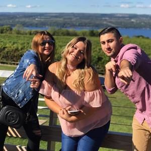 Meet your Posher, Ashley