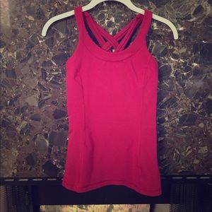 Red lululemon tank size 4