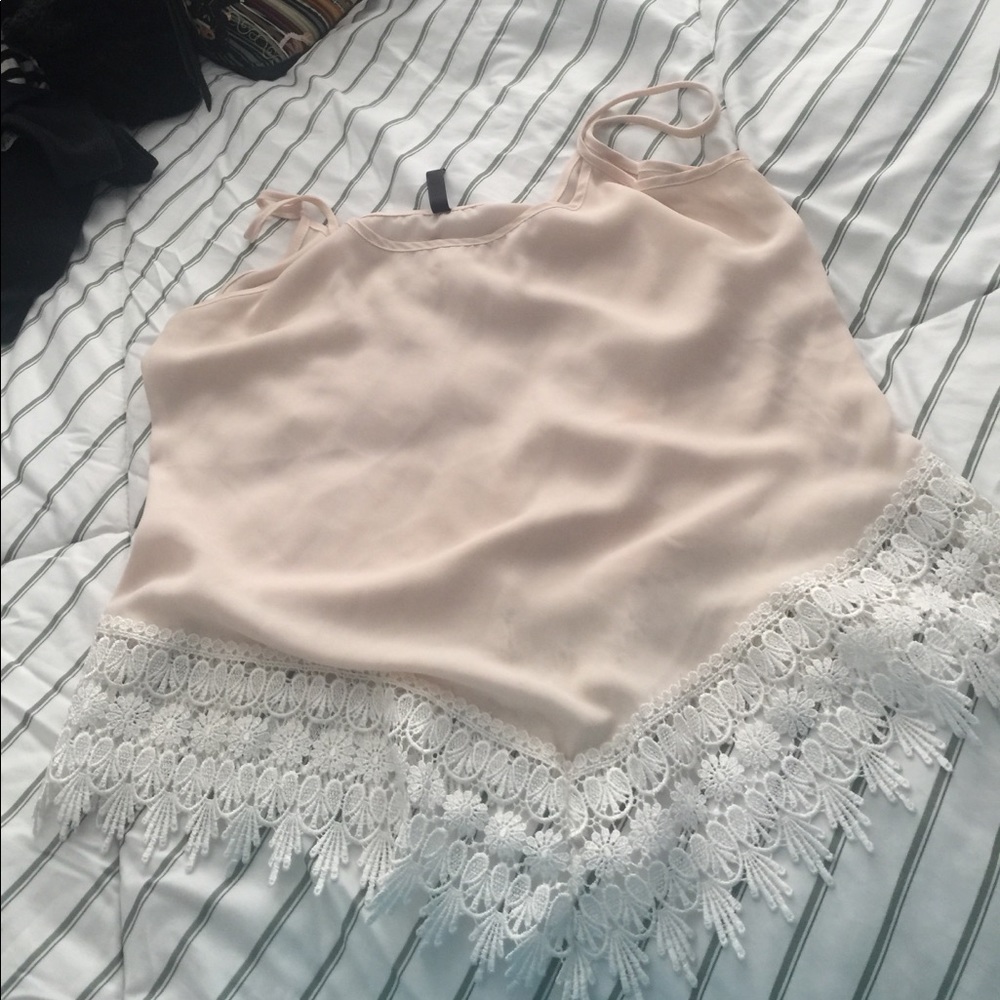 Creme lace top