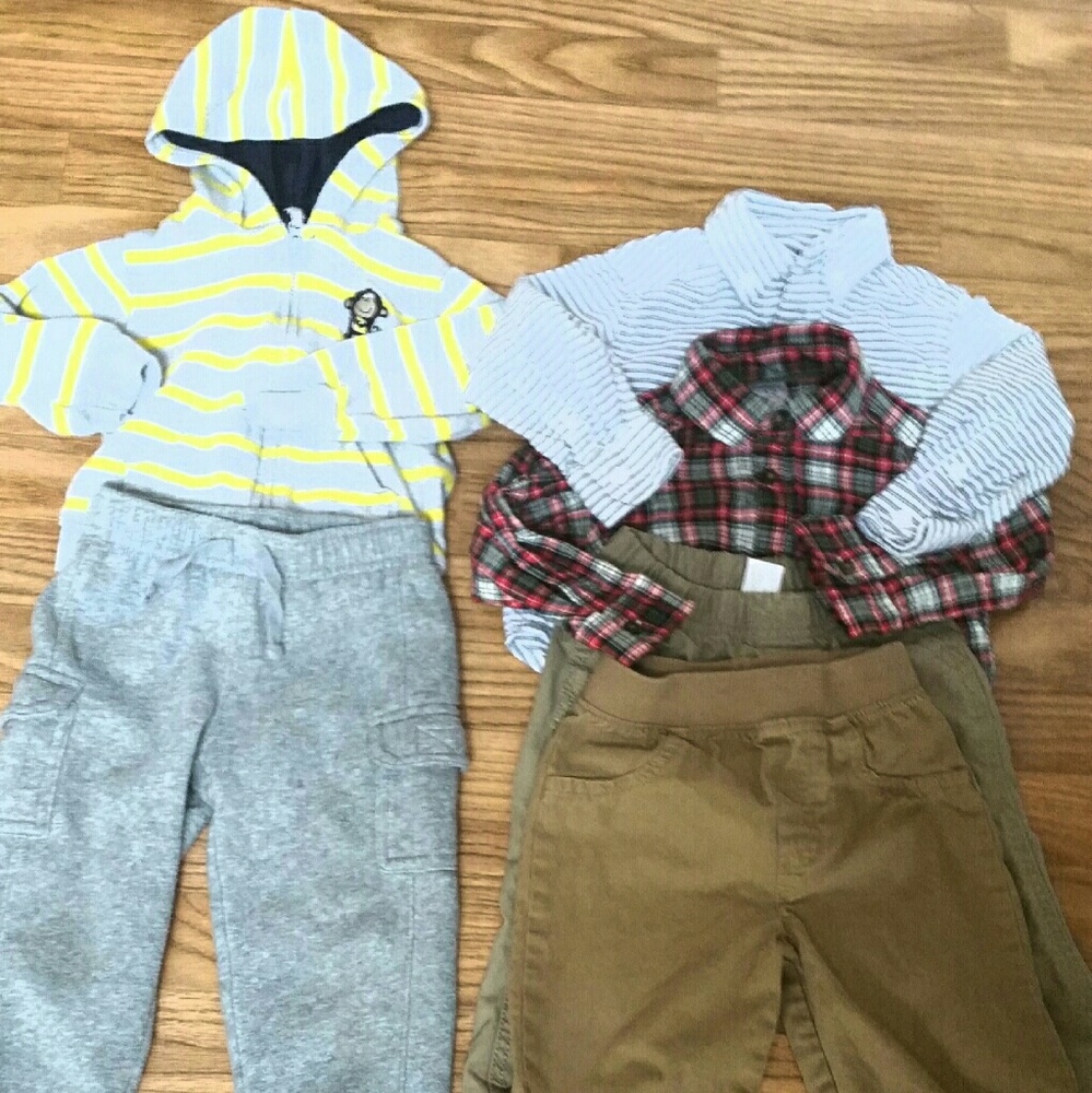 Cute toddlers  . Boys 6 piece set shirts pants