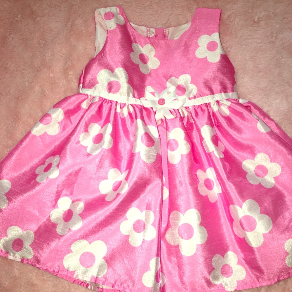 New without tags little girls dress