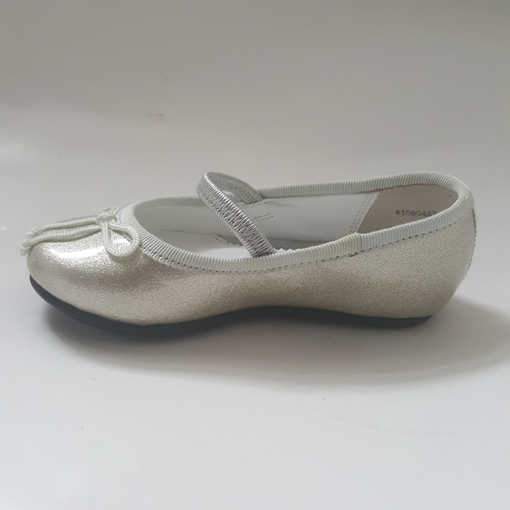 Nordstrom Toddler/Girls Shoes SZ 7.5 Silver