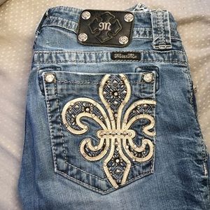 Miss Me Jeans size 29!!