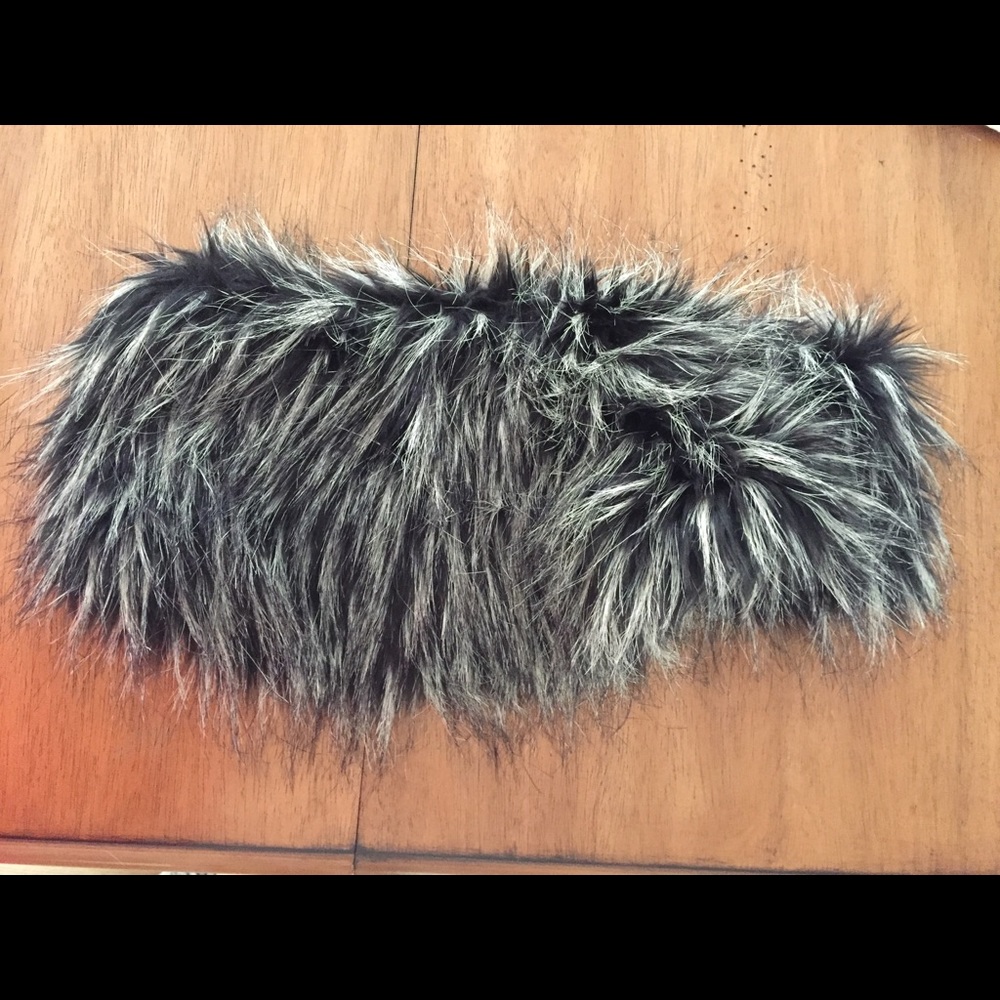 Faux Fur Neck Wrap