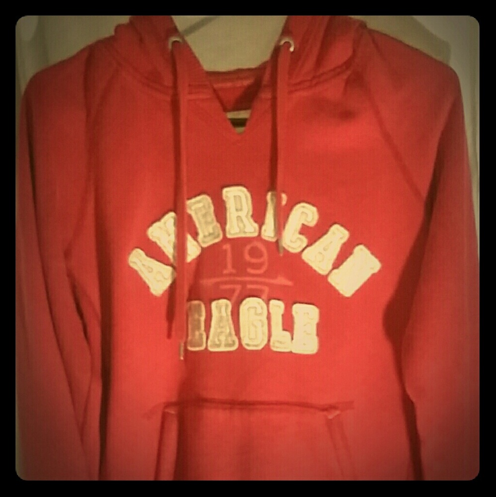 Maroon hoodie, like new