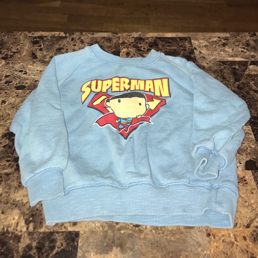 SWEATSHIRT