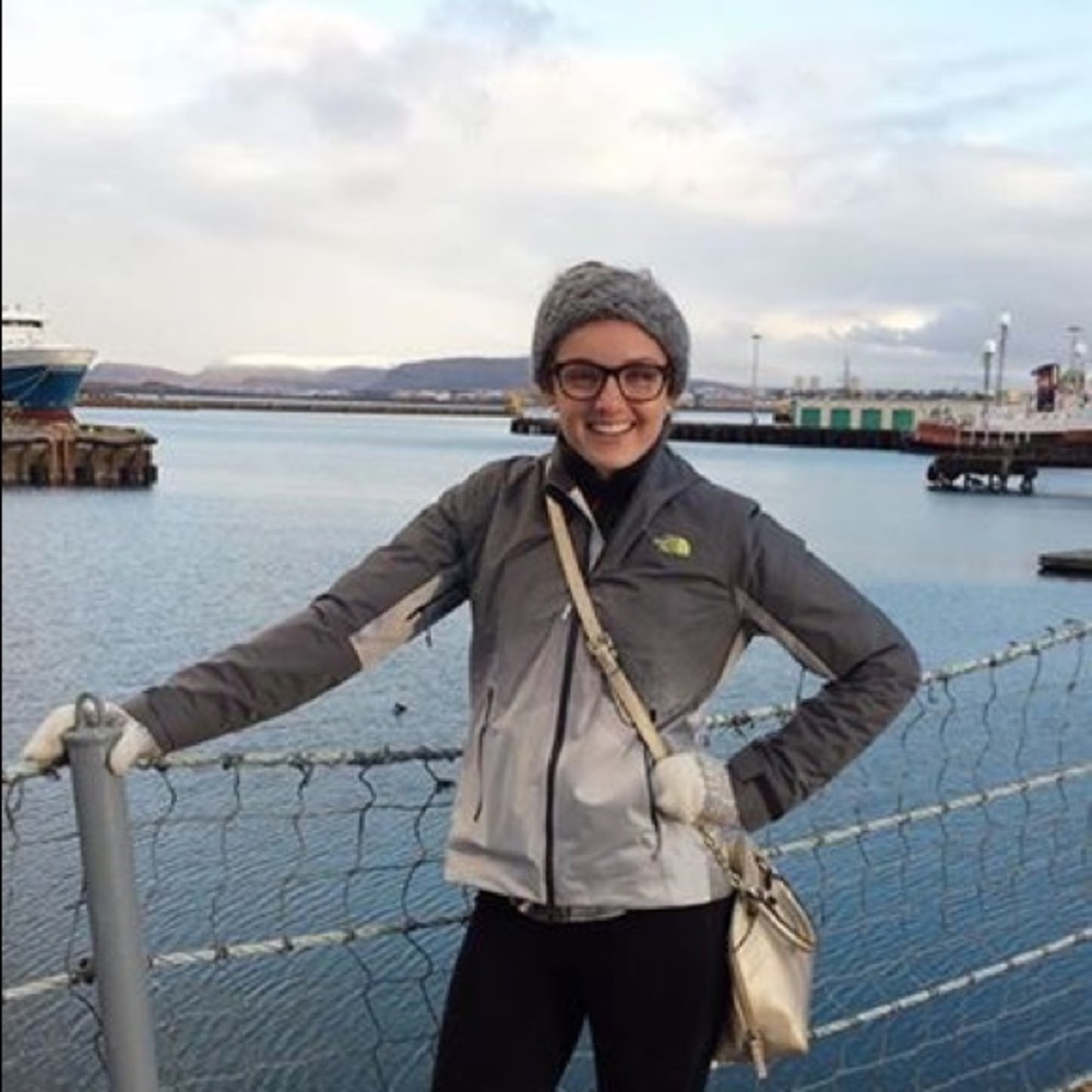 Meet your posher, Melissa