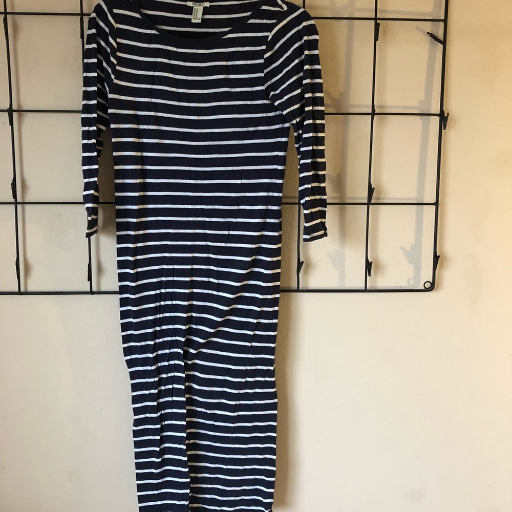 Stripped body con dress