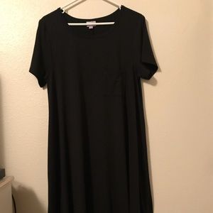 🦄🦄SOLID BLACK MEDIUM CARLY🦄🦄