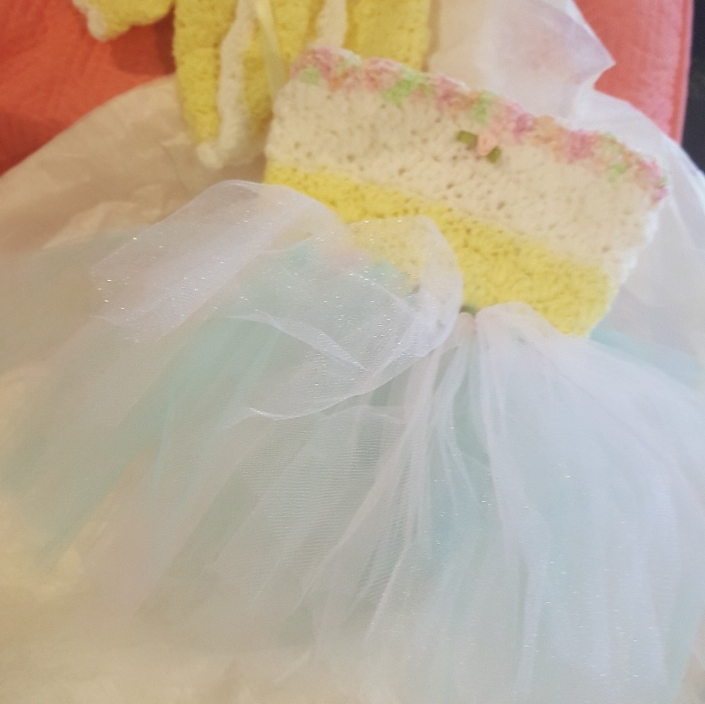 Baby newborn to 3 month Dress