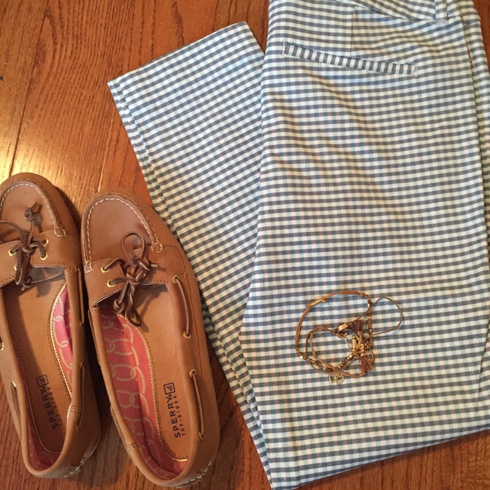 NWOT Old Navy Pixie Pants Plaid