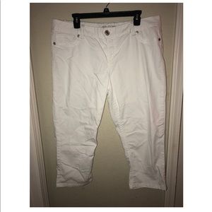 White Maurice's Capri